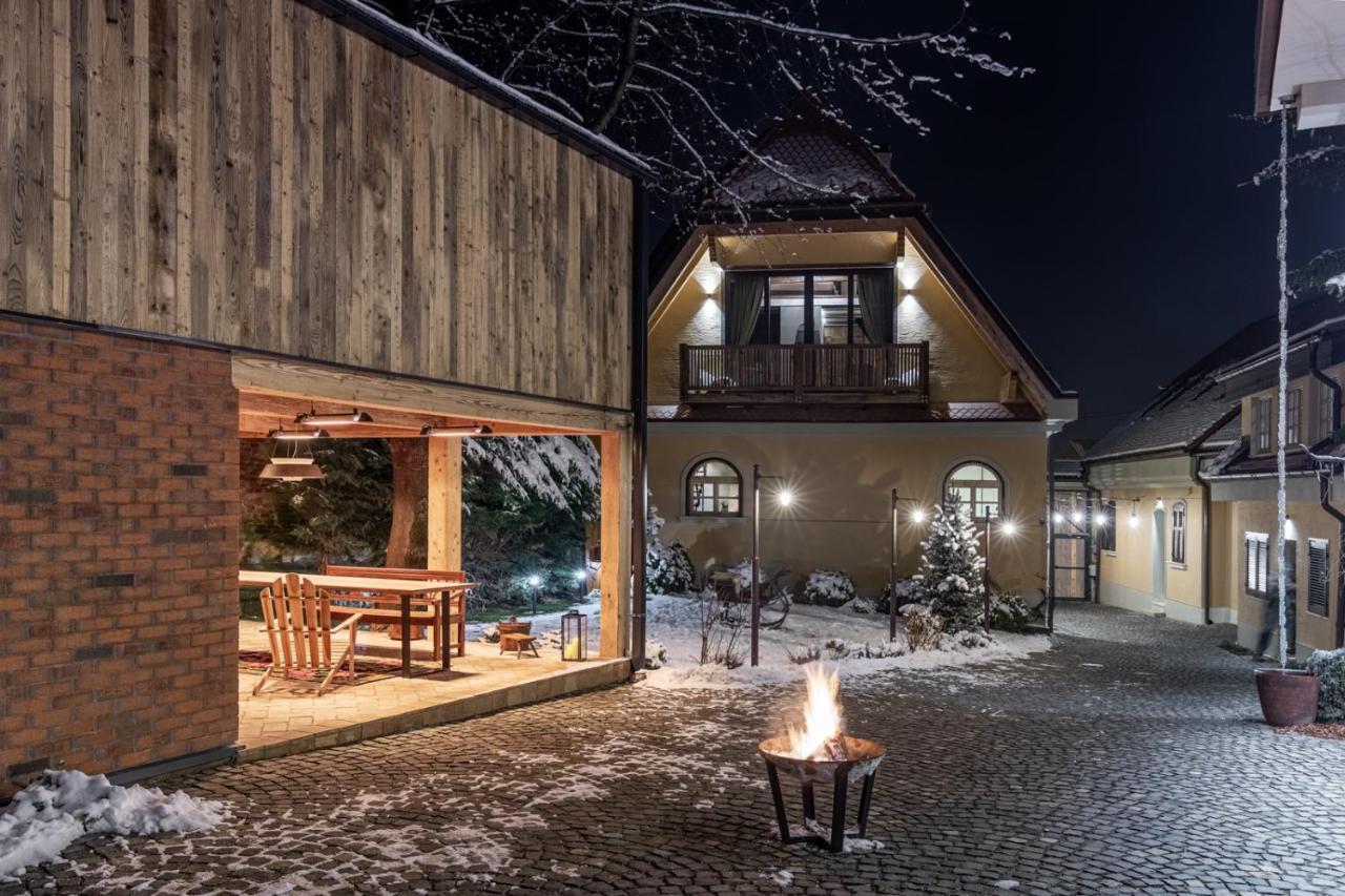 Das Fort Boutique Rîşnov Exteriör bild