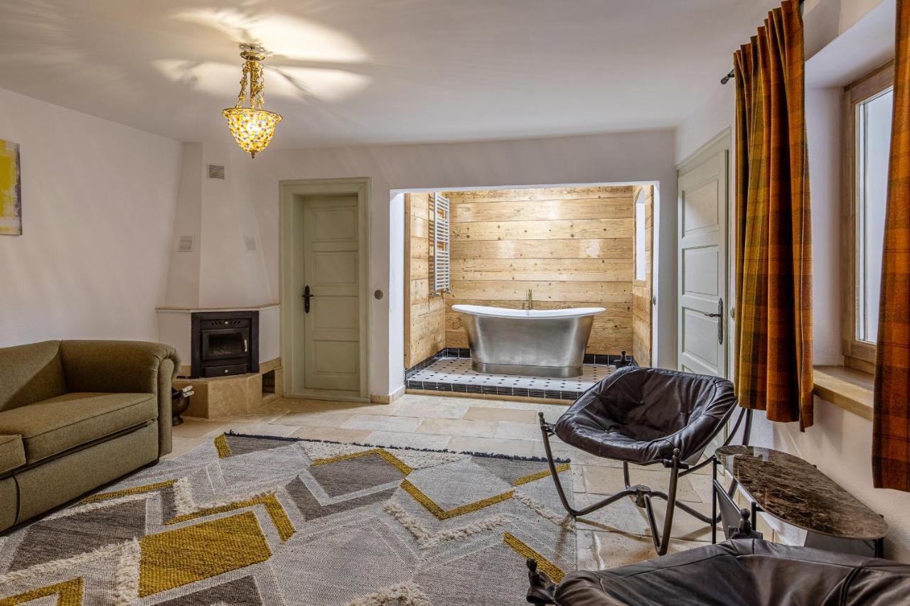 Das Fort Boutique Rîşnov Exteriör bild